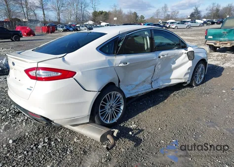 2016 Ford Fusion Se z USA, uszkodzony, nr VIN 3FA6P0T94GR161192